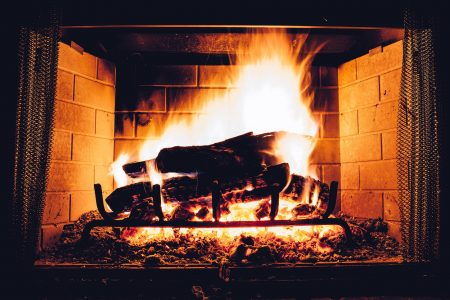 How Do I Know Which Type of Fireplace to Get for My Home?