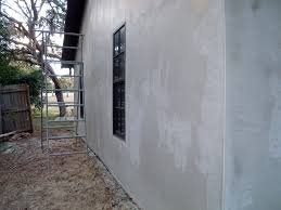 Top Tips for Repairing Minor Cracks in Stucco Siding