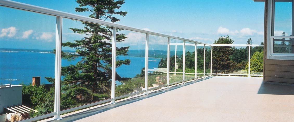 Why Are Glass Railings Becoming So Popular?