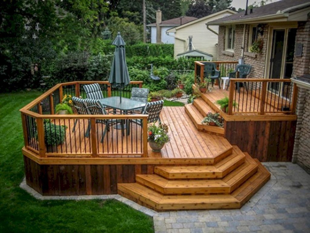 What to Consider When Building a New Deck