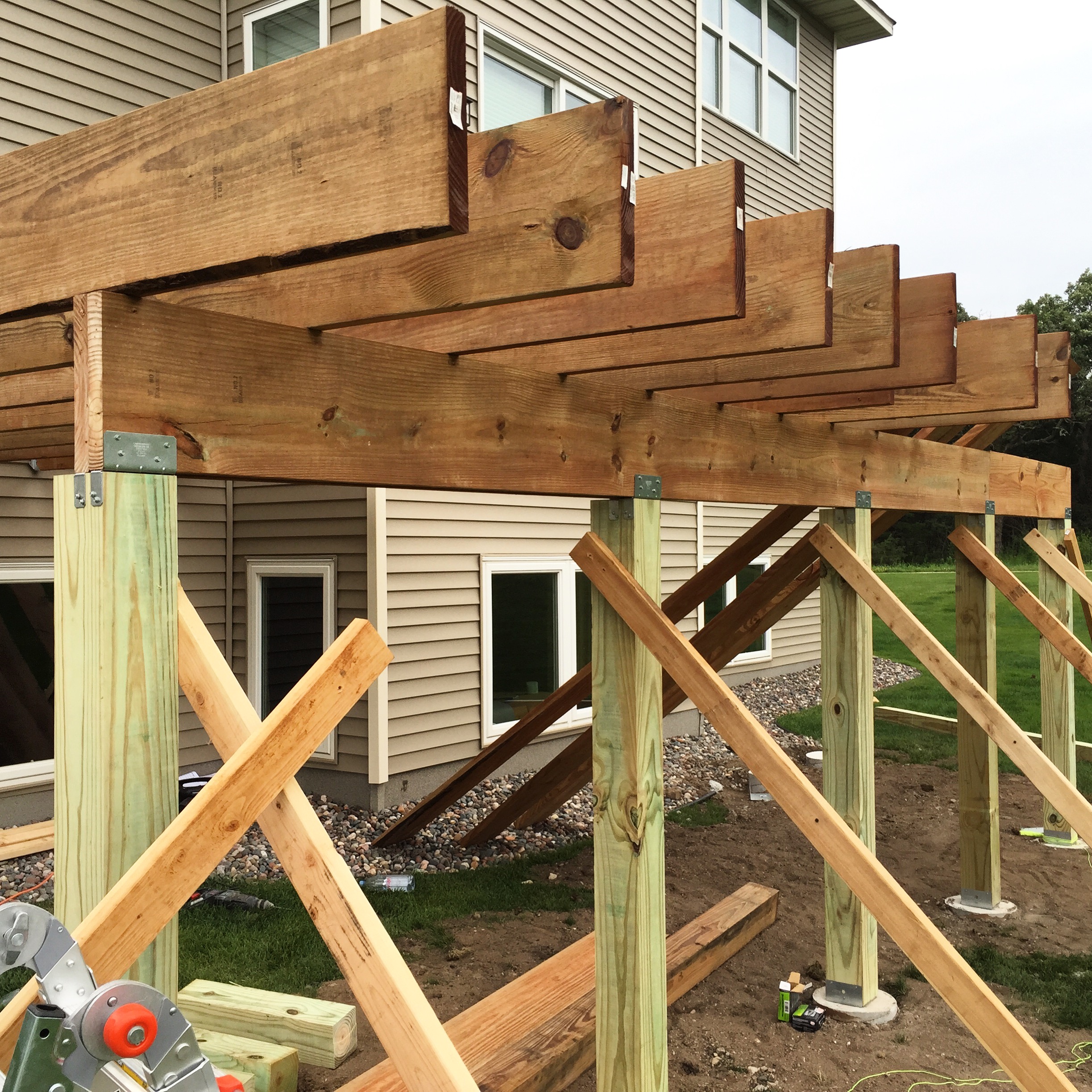 What to Consider When Building a New Deck – 123 home design