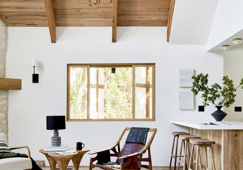 How to Create a Rustic Room?