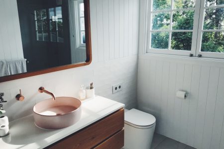 Repainting A Bathroom: Which Paint To Choose?