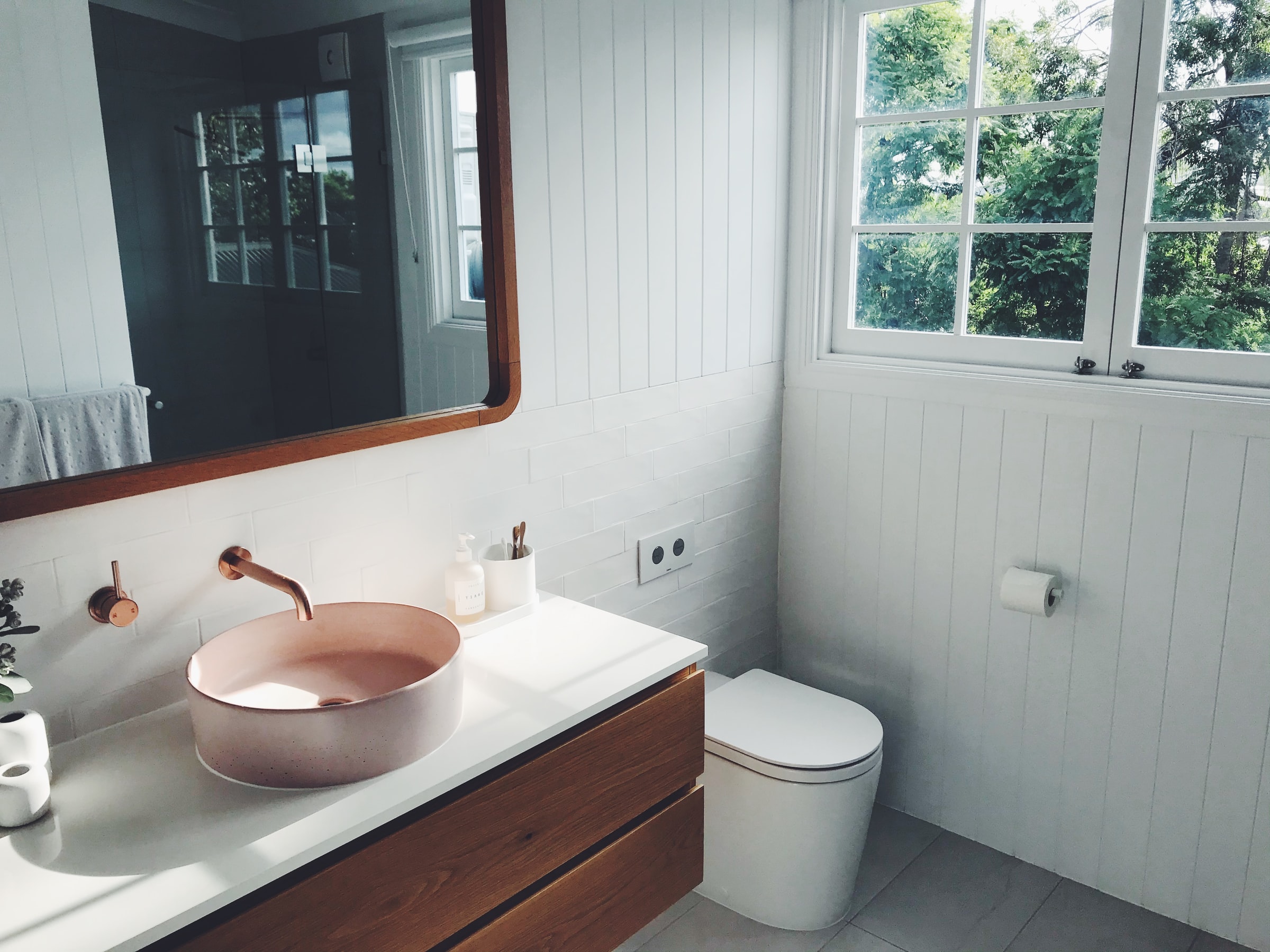 Repainting A Bathroom: Which Paint To Choose?